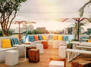 Banana Mama Rooftop Bar