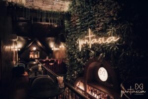 Funtasia Cocktail & Wine Bar